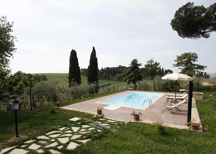 Farnetina Кортона